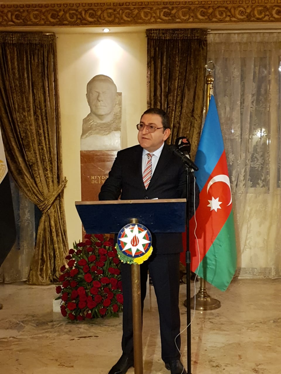 سفارة أذربيجان تحتفل بمئوية تأسيس الجهاز الدبلوماسي