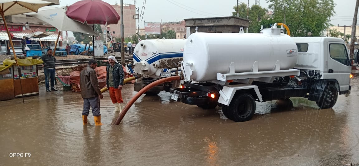 فريق للازمات والتعامل الفوري لسحب مياه الأمطار بمدينة شبين القناطر