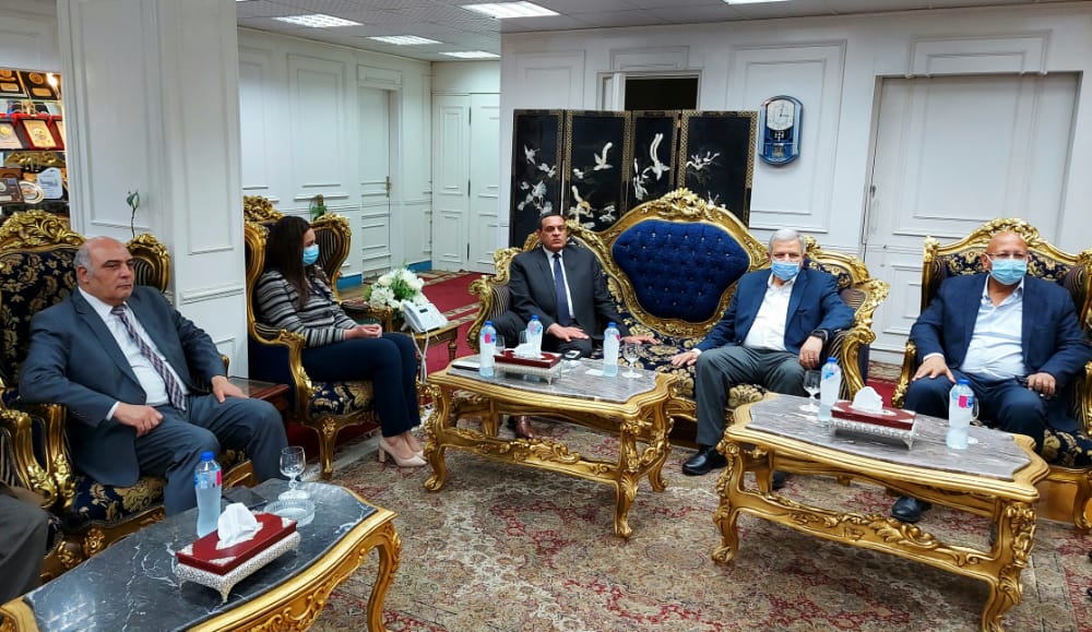 محافظ البحيرة يستقبل رئيس الشركة القابضة لمياه الشرب والصرف الصحي