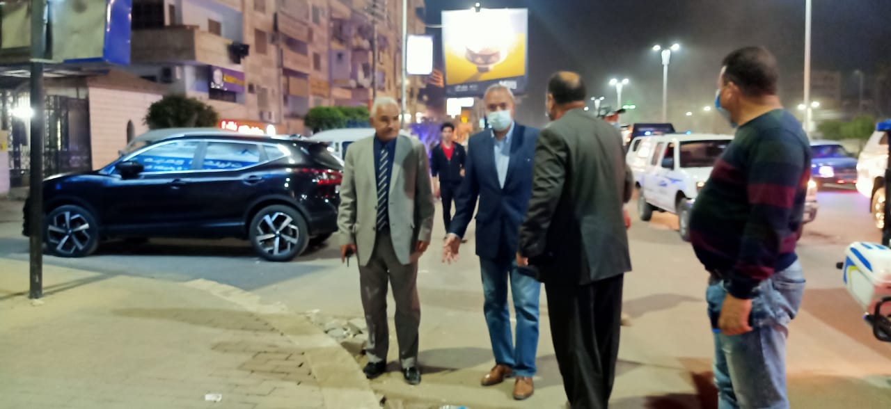 محافظ القليوبية يشن حملة ليلية مكبرة لمتابعة أعمال النظافة ورفع الاشغالات بمدينة بنها