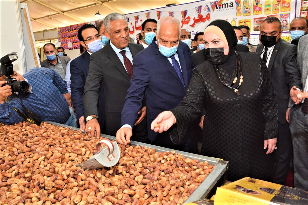 وزيرا التجارة والصناعة والتموين يفتتحان معرض "أهلا رمضان» بمحافظة الجيزة