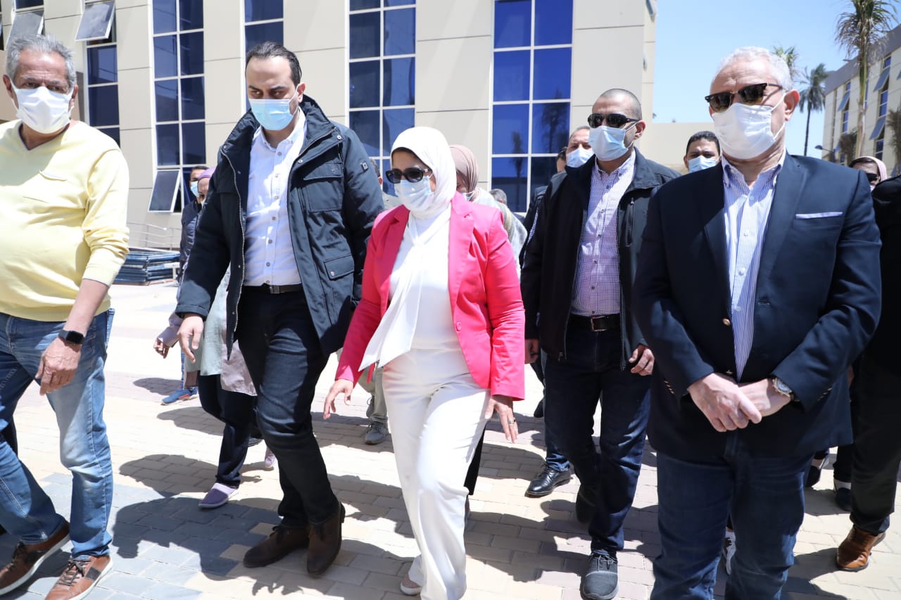 وزيرة الصحة تتفقد مستشفى الكرنك الدولي بمحافظة الأقصر