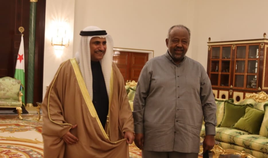  *رئيس البرلمان العربي يهنئ الرئيس عمر جيلة لفوزه بولاية خامسة في الانتخابات الرئاسية بجمهورية جيبوتي
