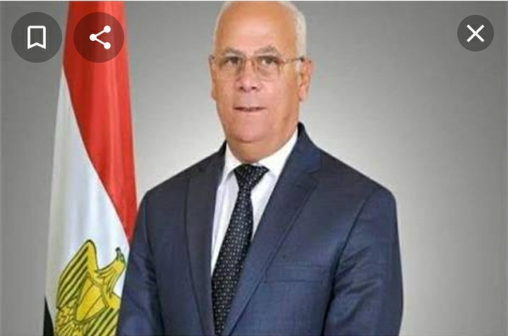 محافظ بورسعيد يشدد على الأجهزة التنفيذية بمتابعة تطبيق الاجراءات الاحترازية بكل حزم