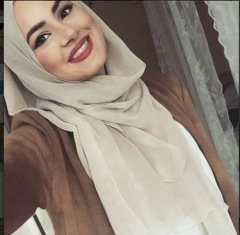 المرأه وعلاقتها بالفاشون منذ القدم