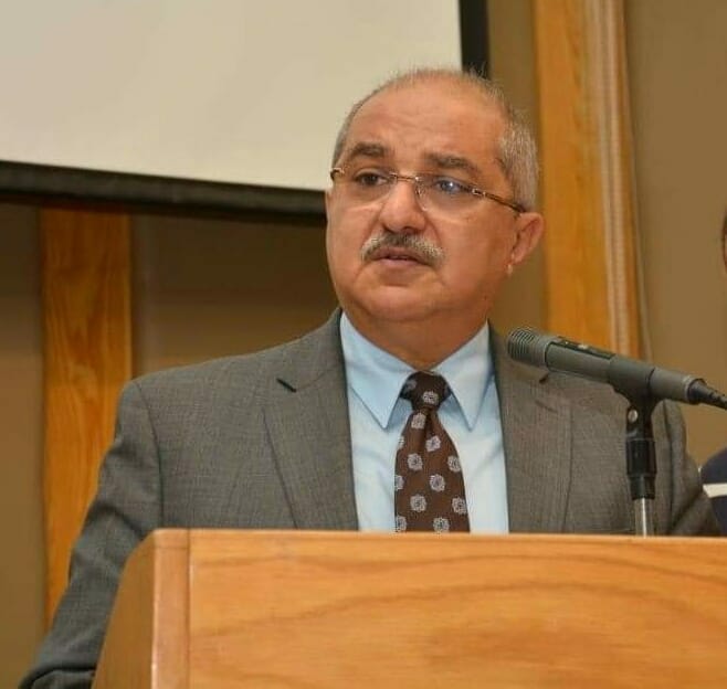 رئيس جامعة أسيوط يتابع الوضع الصحى لنحو 88 حالة من المصابين بفيروس كورونا والخاضعين للعلاج بالمستشفيات الجامعية