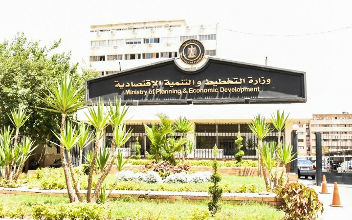 نائب وزيرة التخطيط: مصر تمتاز بوجود موارد طبيعية وبشرية هائلة وإرادة حقيقية للمضى قدمًا فى الإصلاح