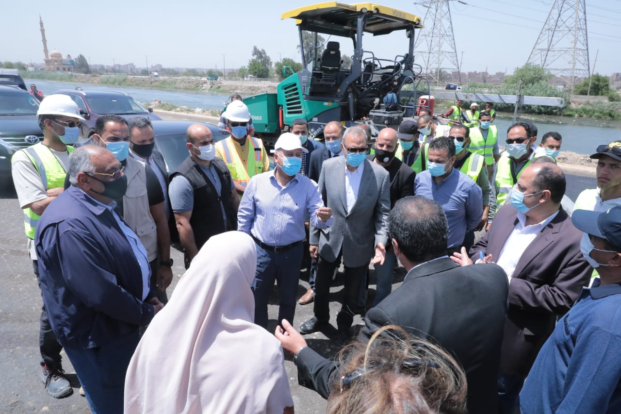 وزير النقل يتفقد أعمال تنفيذ المرحلة الأولى من مشروع إنشاء طريق حر شرق الرياح التوفيقي من بنها إلى المنصورة بطول 73 كم