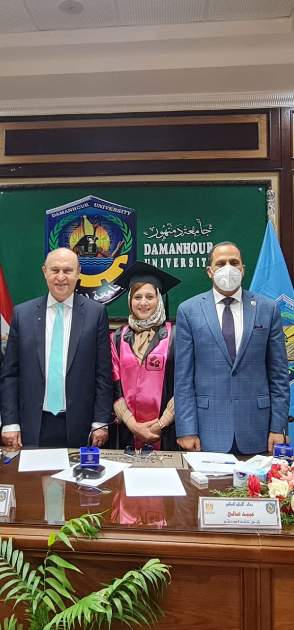 مناقشة رسالة دكتوراه بجامعة دمنهور بحضور مهاب مميش