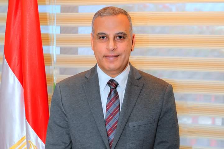 محافظ سوهاج : تحية إعزاز وتقدير لعمال مصر الأوفياء في عيدهم