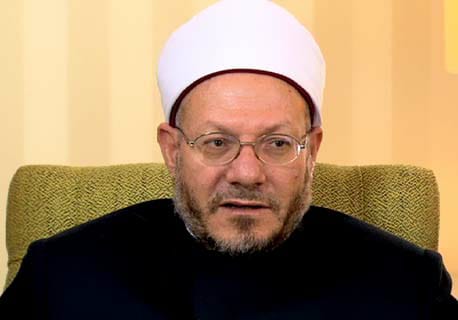 المفتي يكشف حكم زيارة الأضرحة ومقامات الصالحين
