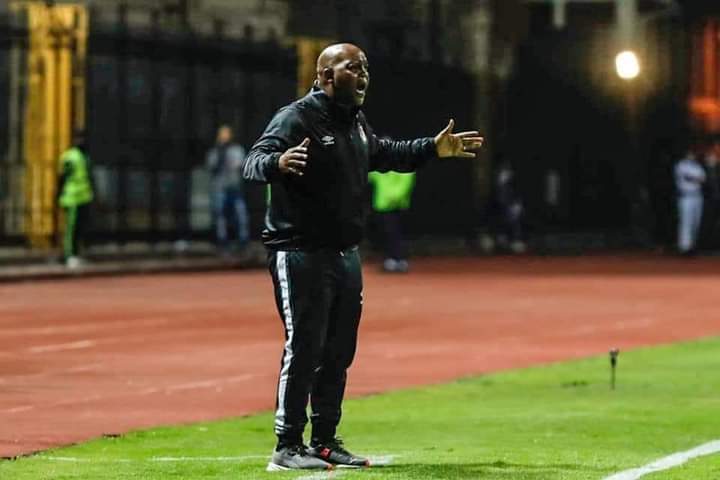 موسيماني يعلن قائمة الأهلي لمباراة الزمالك