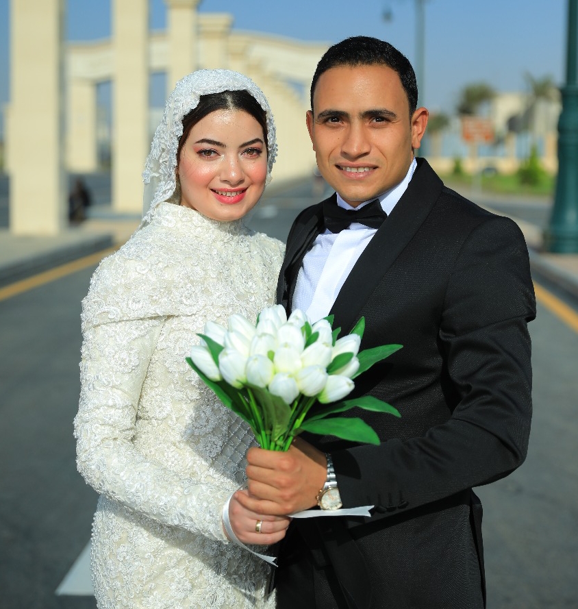 "القرار العربى" يهنيء النقيب أحمد عبد الله والمهندسة هدى فرج بالزواج السعيد