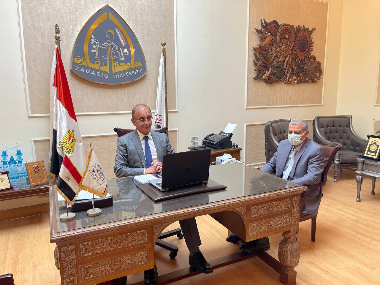 جامعة الزقازيق توقع بروتوكول تعاون مع وزارة الاتصالات لإنشاء مركز إبداع مصر الرقمية بالجامعة .