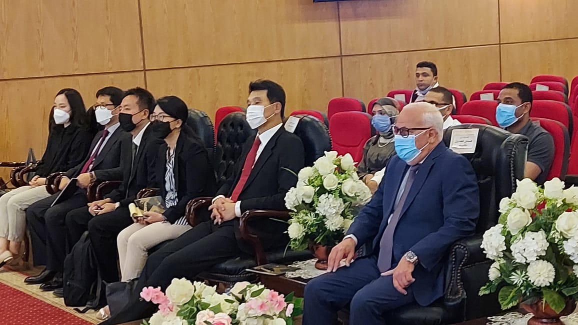 محافظ بورسعيد يستقبل سفير جمهورية كوريا