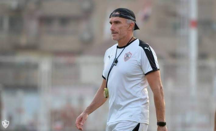 كارتيرون : حزين بسبب شائعات رحيلي .. ومستمر مع الزمالك لتحقيق البطولات