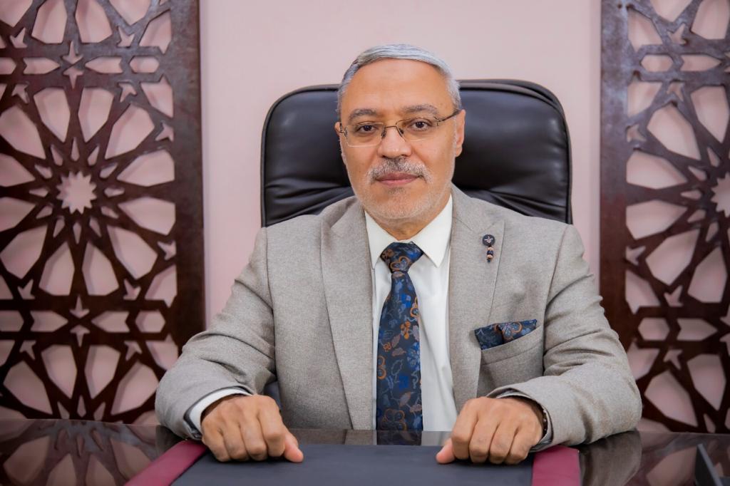 رئيس جامعة طنطا يهنئ الرئيس السيسى بعيد الاضحى