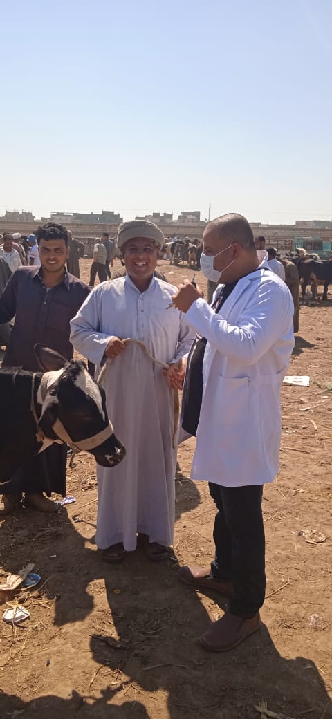 مديرية الطب البيطرى بالبحيرة تقوم بعمل زيارات ميدانية لرصد أسواق الحيوانات