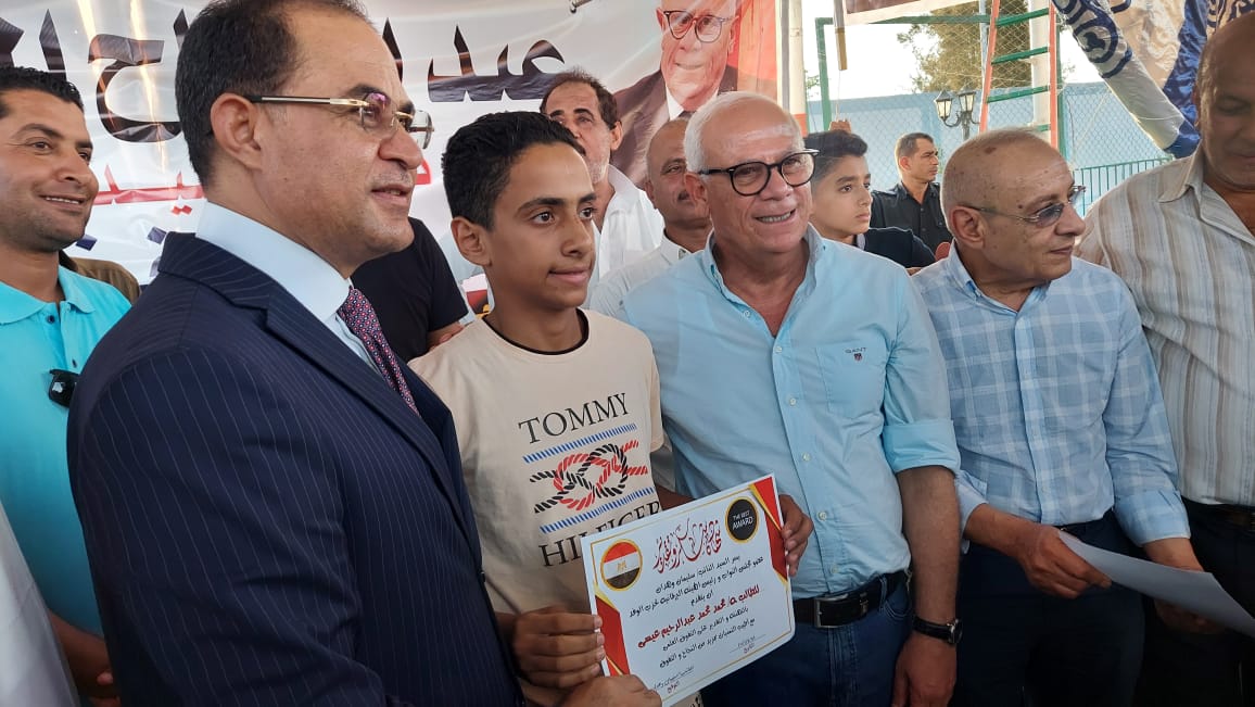 محافظ بورسعيد يشهد حفل تكريم المتفوقين علميآ ورياضيآ بمركز شباب عرب زيدان جنوب بورسعيد