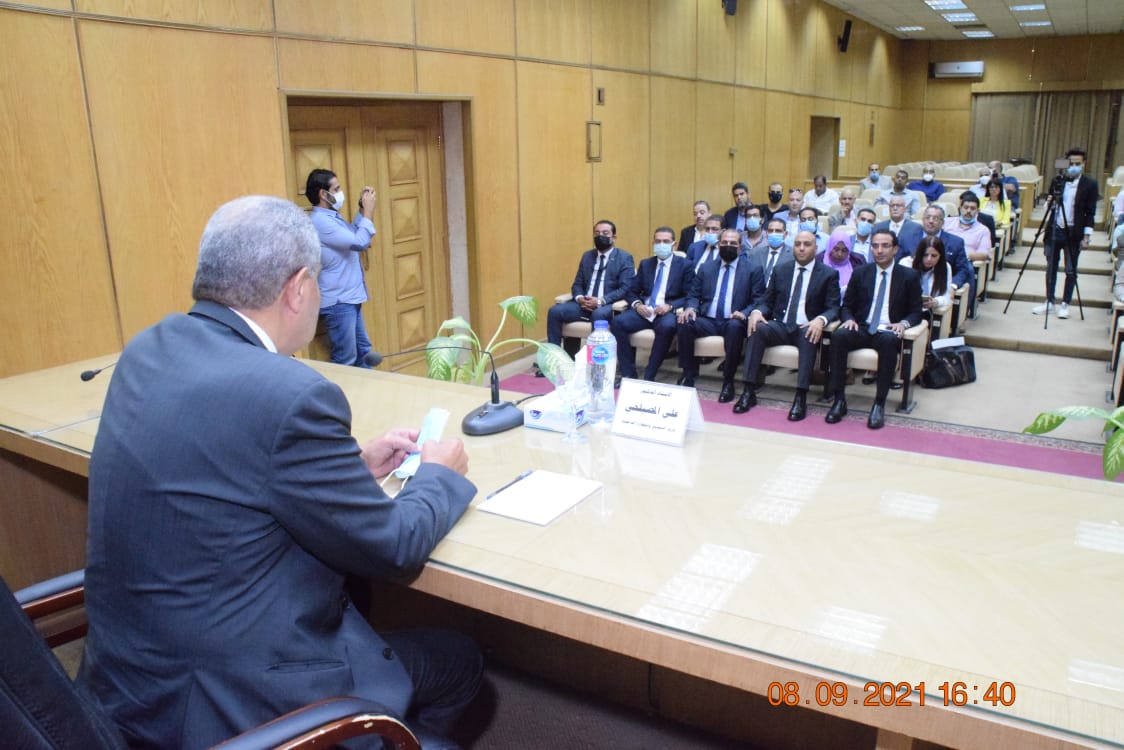 وزير التموين: الرئيس عبد الفتاح السيسي يولى اهتمام كبير بمعارض اهلاً مدارس والتخفيضات الموجودة بها لصالح الأسرة المصرية