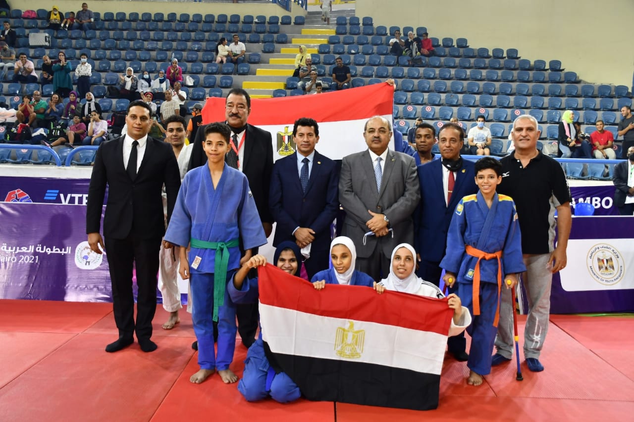 وزير الشباب والرياضة يفتتح البطولة العربية للجودو