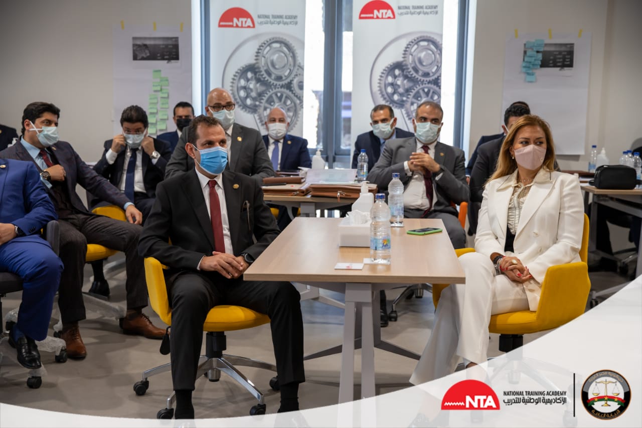 *النيابة العامة تنتهي من تأهيل المحامين العامين المرقين بالتعاون مع الأكاديمية الوطنية للتدريب*