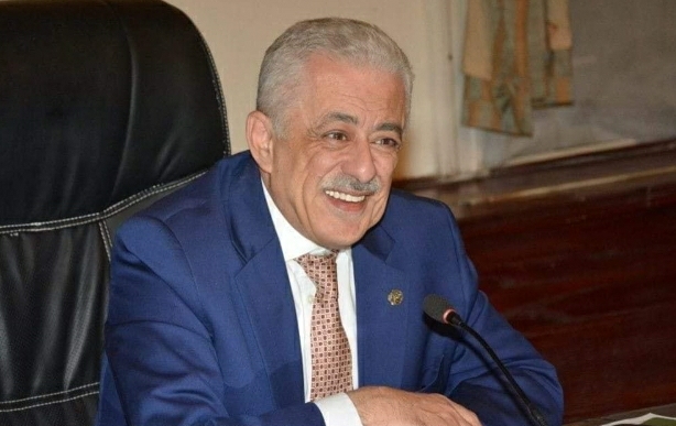 طلاب (الدور الثاني) للثانوية العامة يؤدون امتحانات (الأحياء والاستاتيكا والفلسفة والمنطق) فى تاسع أيام امتحانات الثانوية العامة 2020/2021
