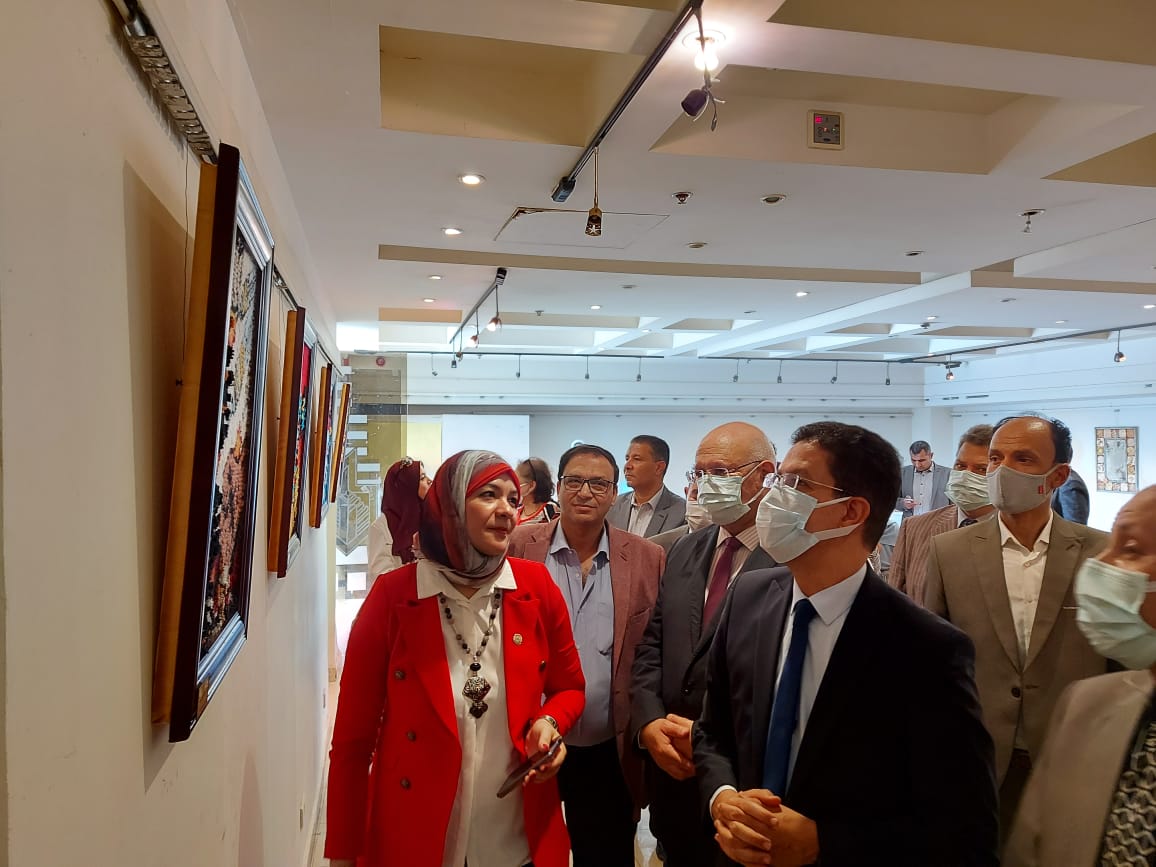 افتتاح معرضين فنيين بنوعية بنها