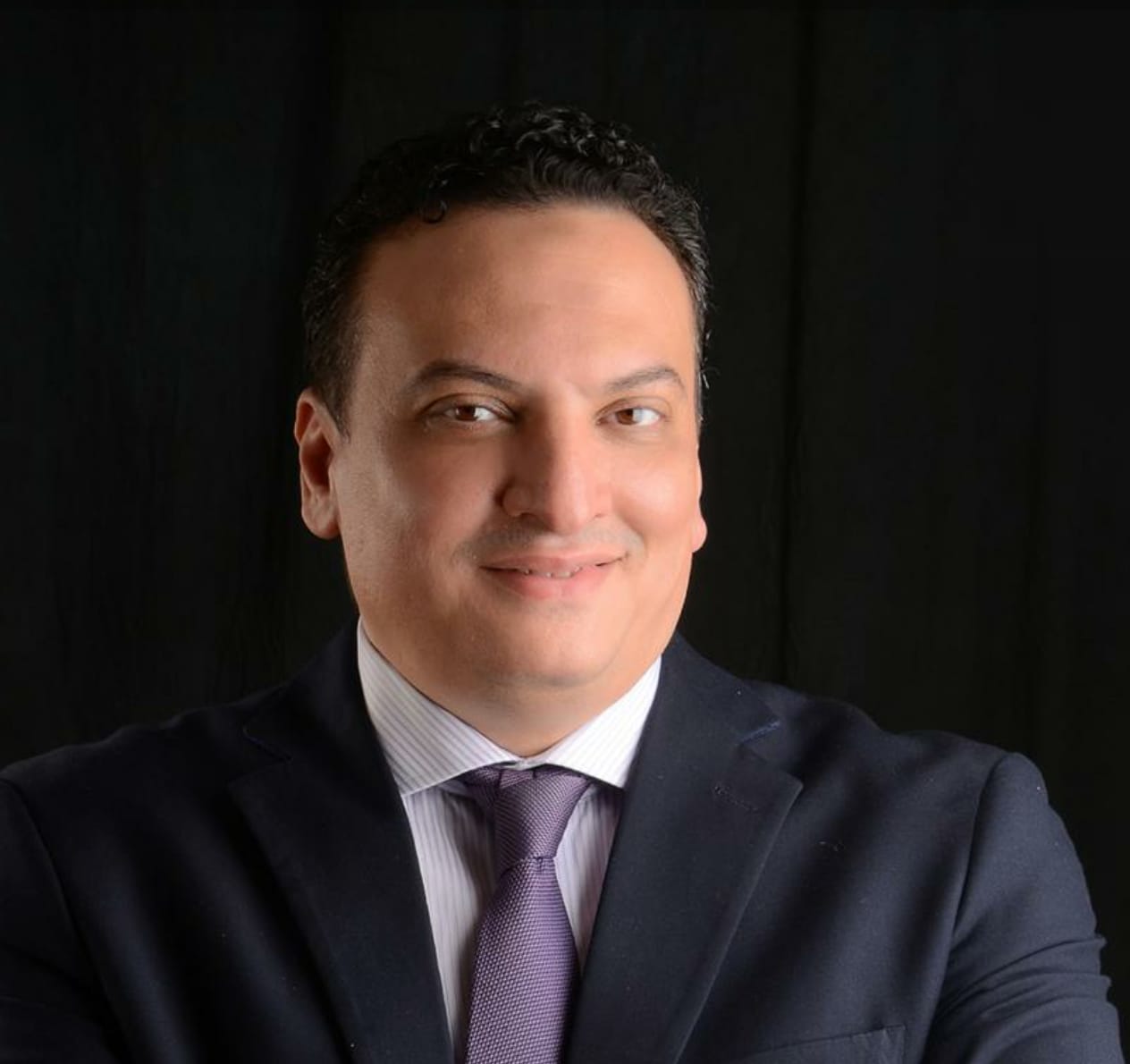 خبير إقتصادي : حرص الرئيس افتتاح معرض" تراثنا ":رسالة قوية للإهتمام بالصناعات الحرفية وإلقاء الضوء حول المبدعين فيها