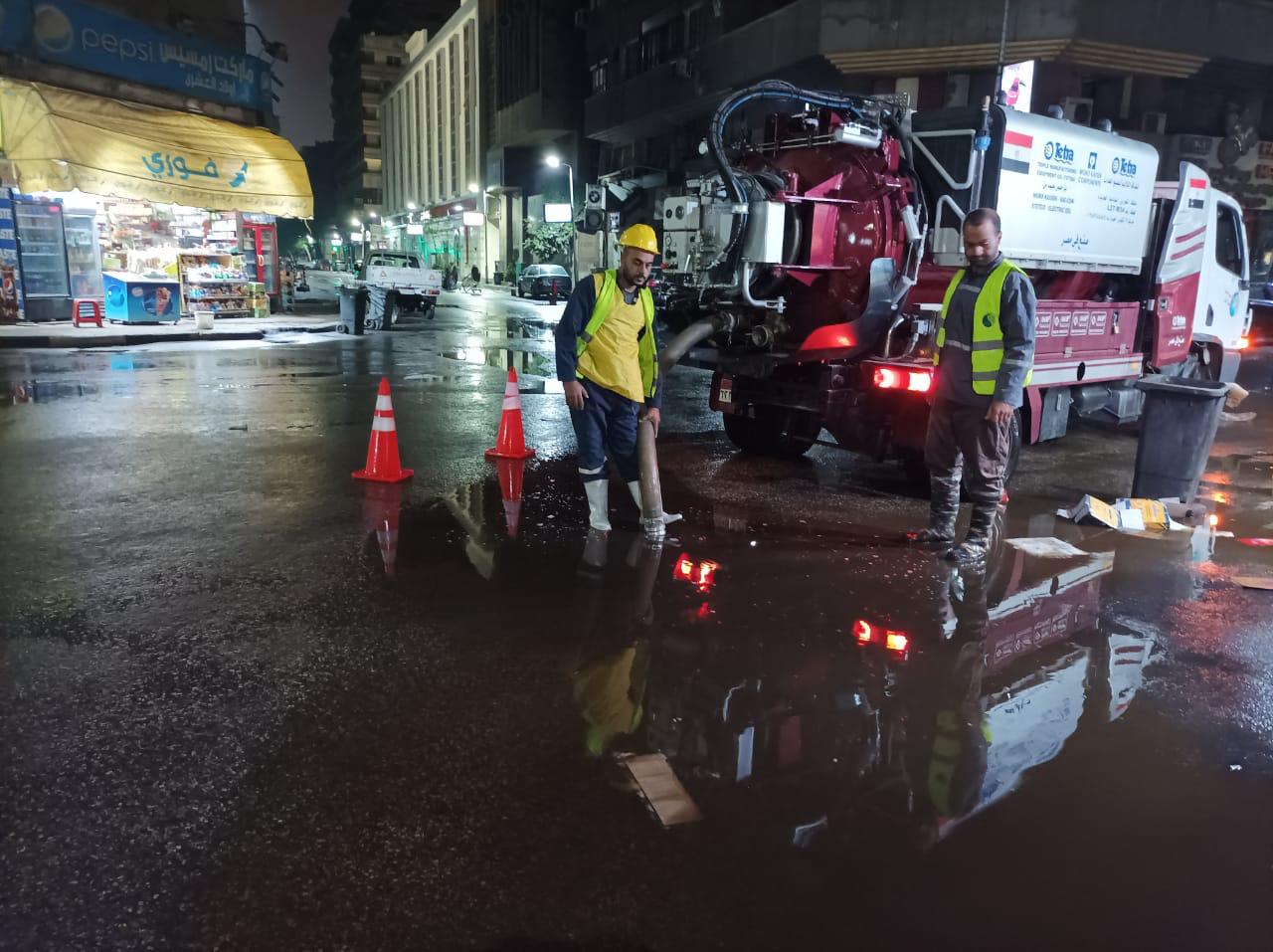 شفط المياه وإصلاح بالوعات الأمطار بالازبكيه