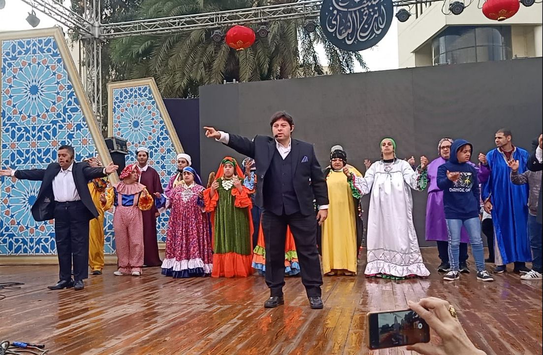 فى تحدى للأمطار نجاح عروض "أولادنا" مع شباب العرب