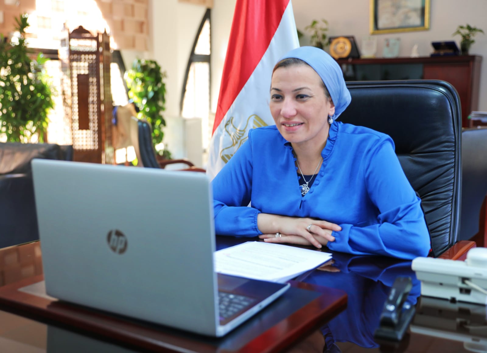 وزيرة البيئة تشارك في الحدث الافتراضي لما بعد COP26