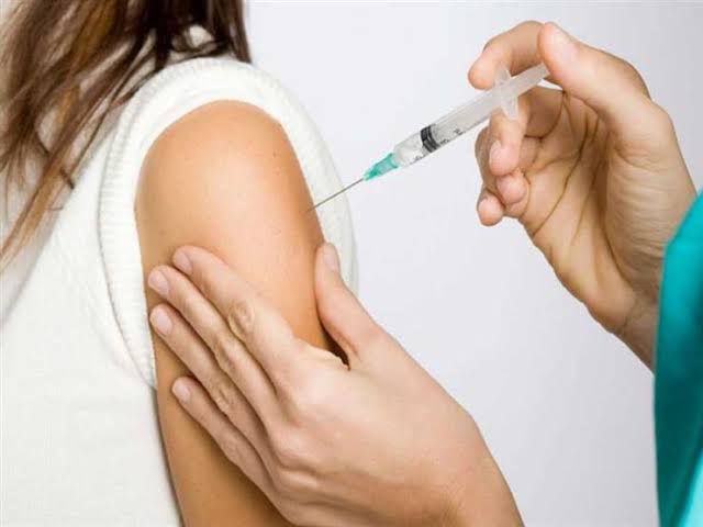 بداية من عمر ستة أشهر لقاح الأنفلونزا الموسمية VaxigripTetra رباعي السلالات