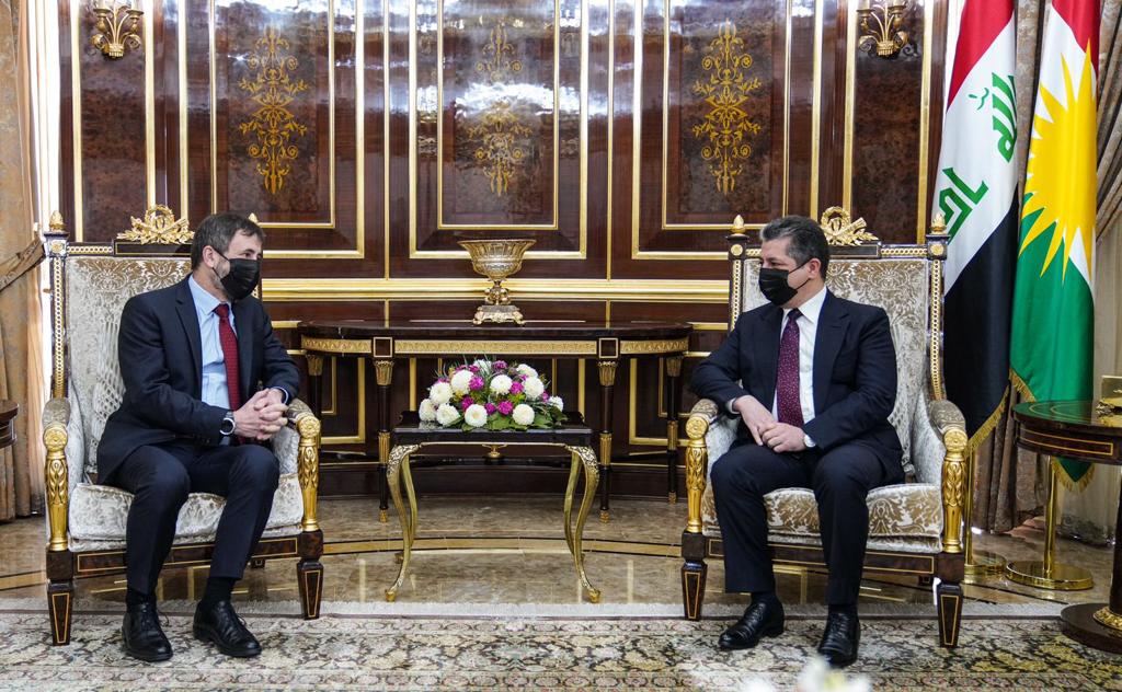 مسرور بارزاني وسفير التشيك يبحثان التعاون التجاري وأوضاع المهاجرين