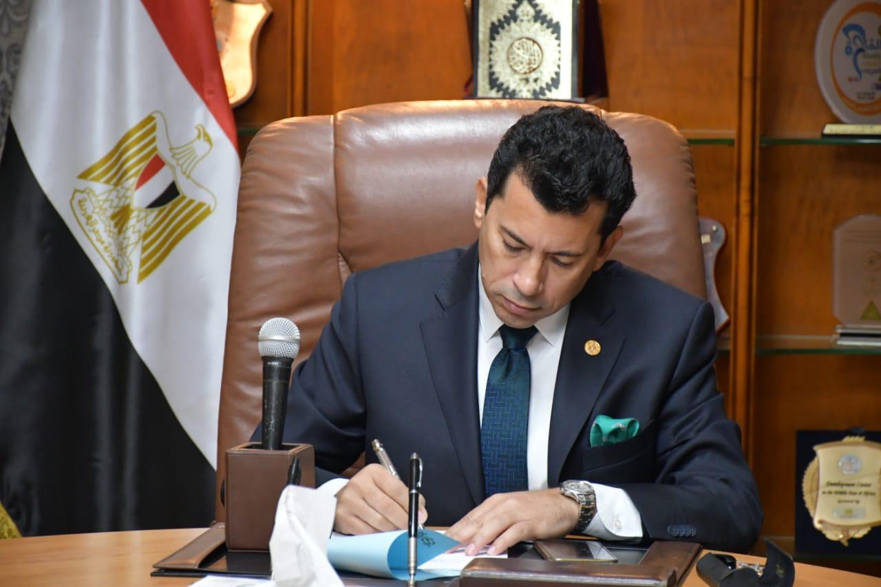 وزير الرياضة يشارك في اجتماع مجلس إدارة الوكالة الدولية لمكافحة المنشطات "الوادا" عبر الفيديو كونفرانس