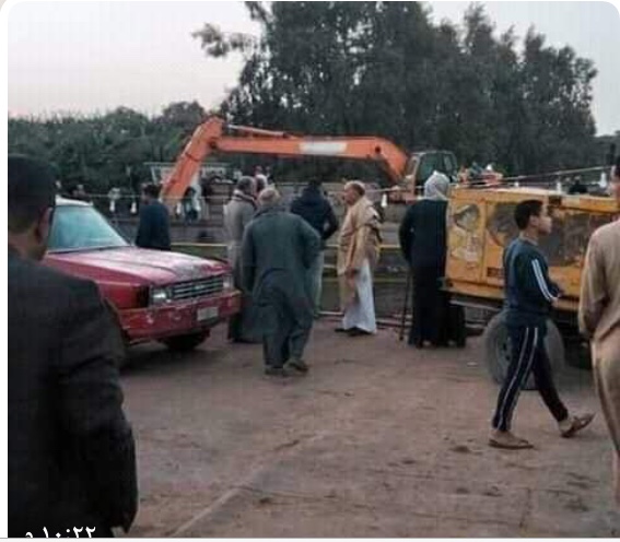 غرق سيارة محمله ب 30 عامل من أشمون في النيل