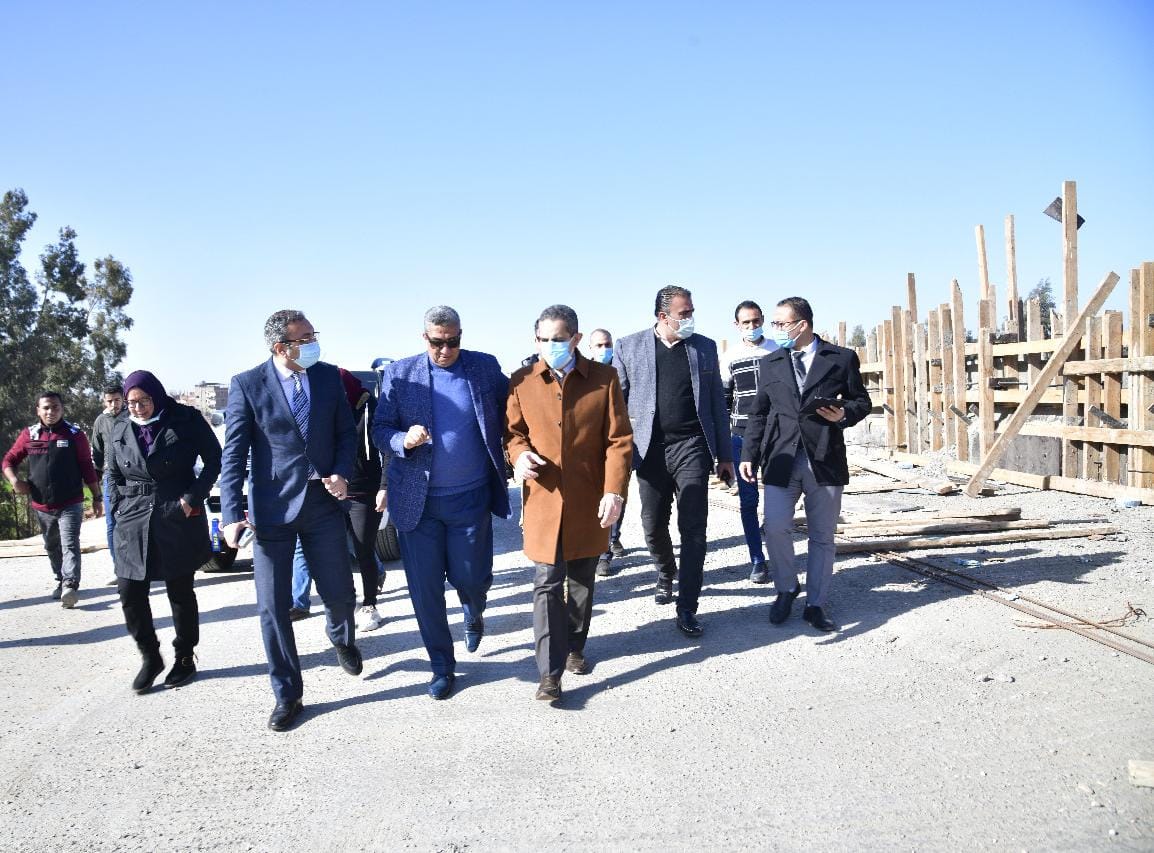محافظ الغربية: الانتهاء من رصف طريق طنطا- السنطة- زفتى بنهاية أبريل