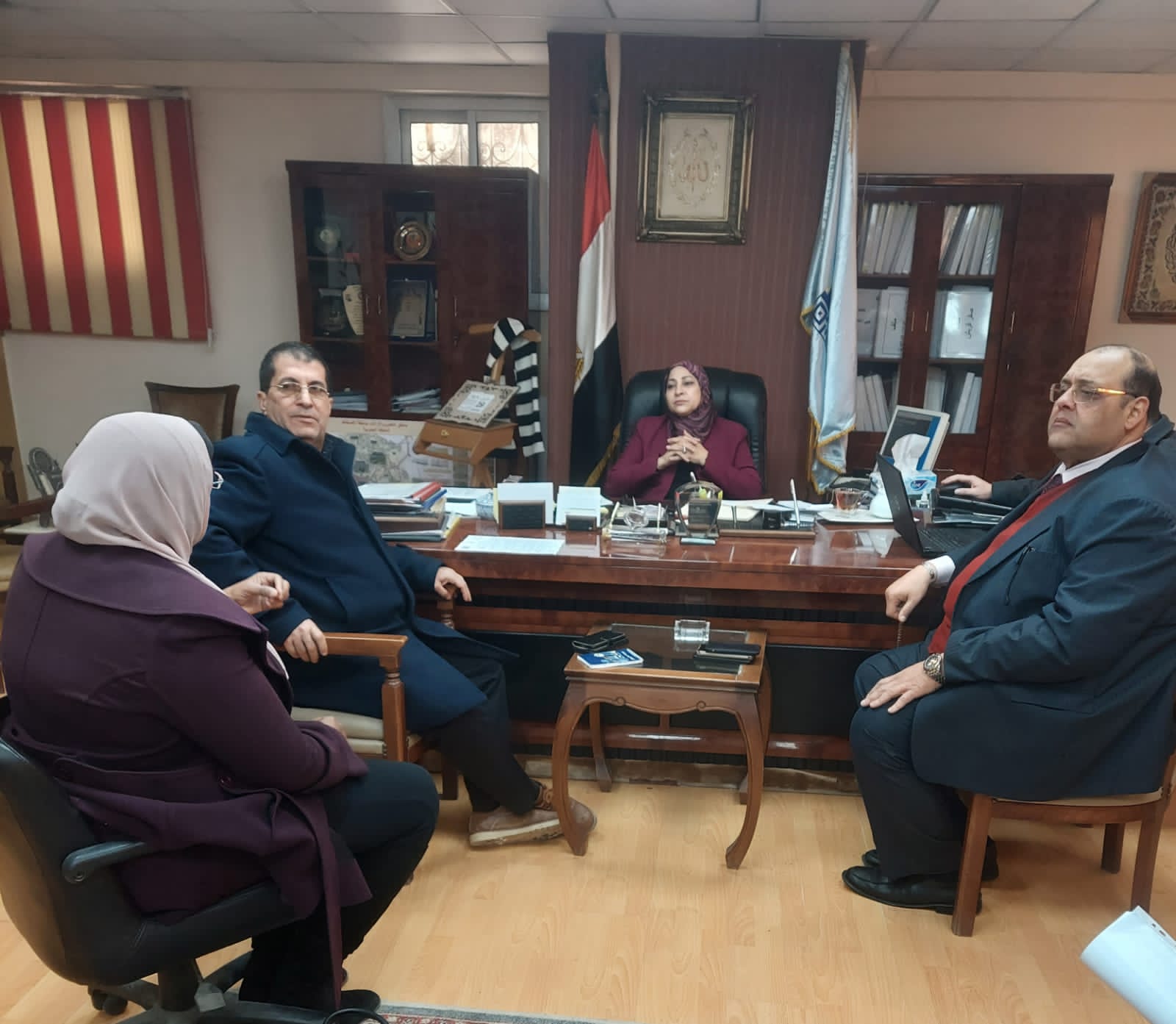 نائب محافظ القاهرة تبحث أنشطة أراضى مخر السيل بطرة
