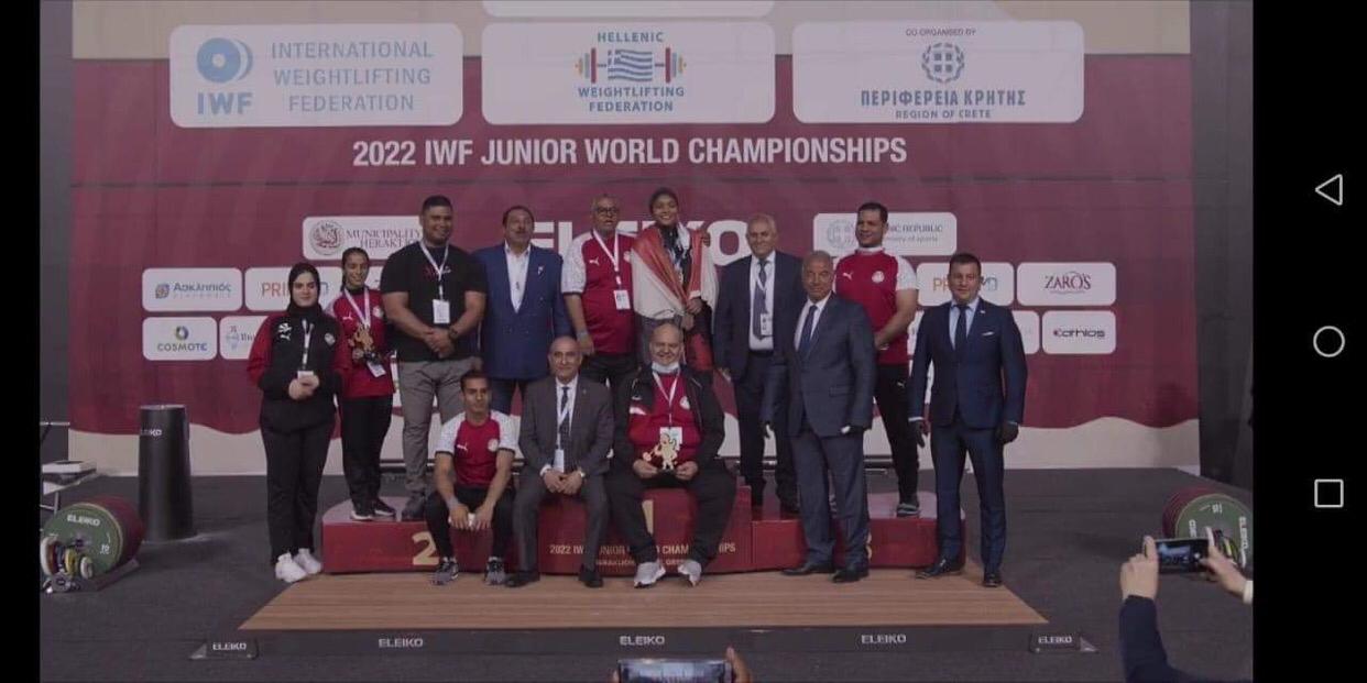 وزير الرياضة يُهنئ رفع الأثقال بالعودة إلي منصات التتويج العالمية