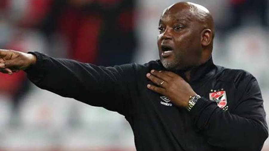 موسيماني يعلن قائمه الاهلي لمباراة العودة امام وفاق سطيف