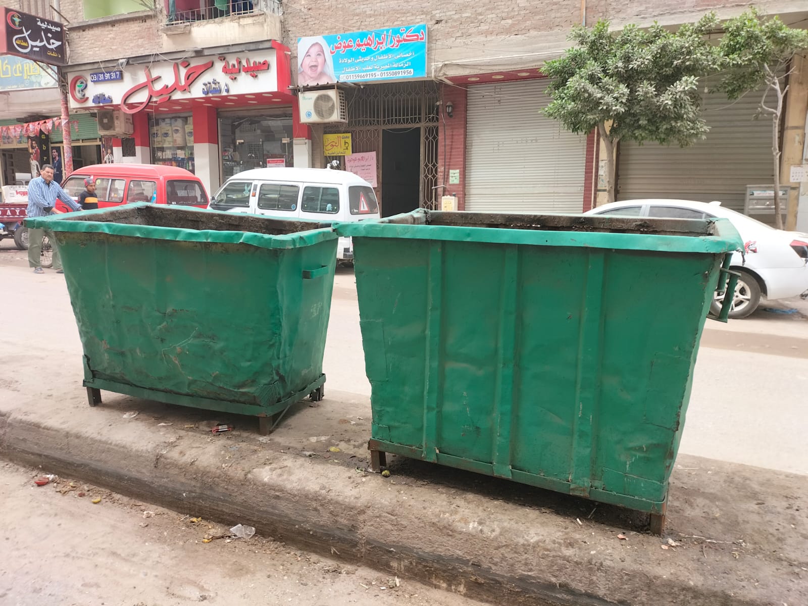 *في إطار دعم منظومة النظافة* محافظ الإسكندرية يوجه بزيادة عدد صناديق القمامة طبقاً للكثافة السكانية