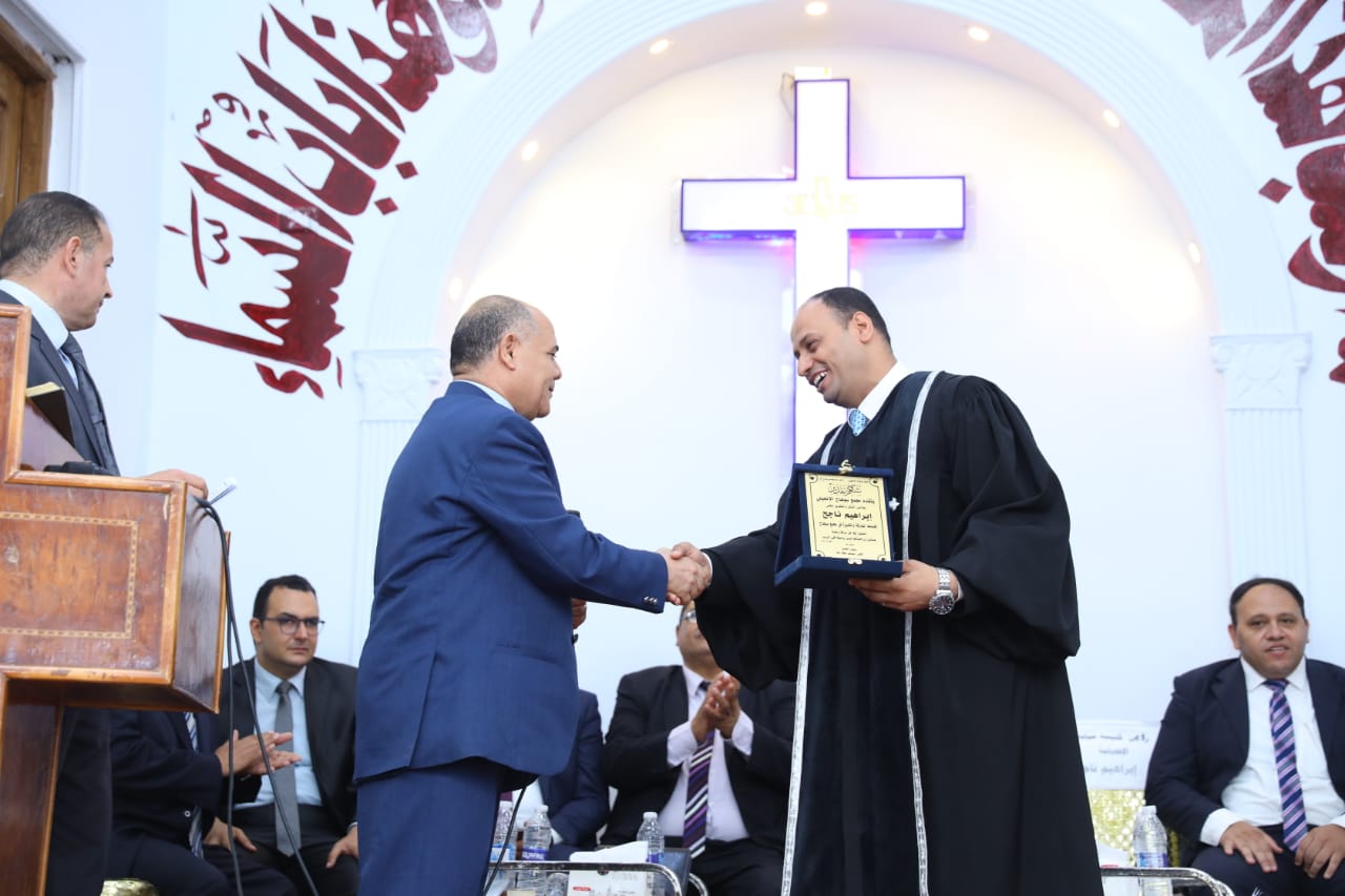 رئيس الإنجيلية يشارك في حفل تنصيب القس إبراهيم ناجح  راعيًا لكنيسة ميانة المنيا