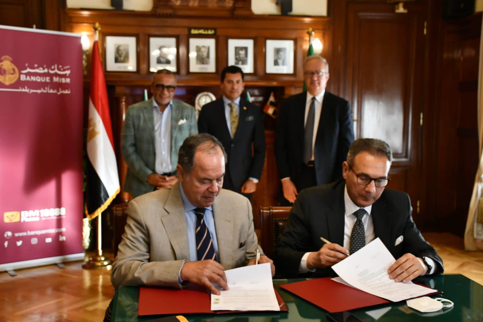 وزير الشباب والرياضة يشهد توقيع بروتوكول تعاون بين بنك مصر والاتحاد المصري للتنس لرعاية الاتحاد