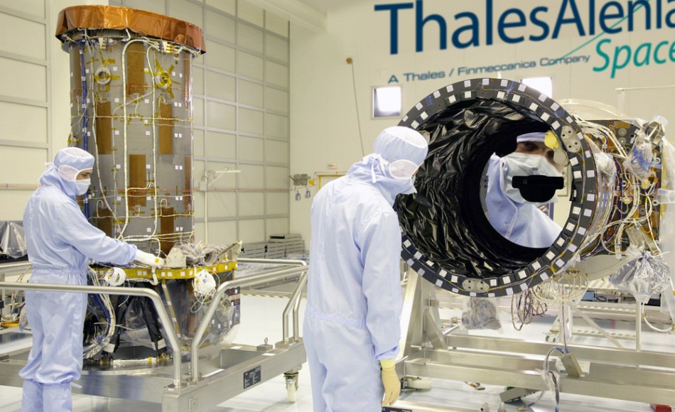 تاليس ألينا سبيس" تقود مشروع "إيروس آيود" للخدمات الفضائية في المدار