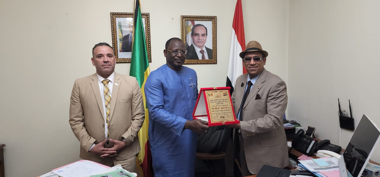 سفير السنغال بالقاهرة نموذج مشرف للدبلوماسيه على الأراضى المصريه