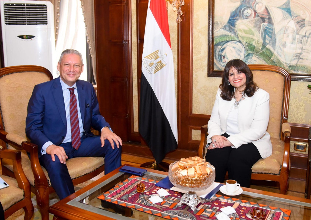 وزيرة الهجرة تشارك في لقاء المجلس المصري البريطاني