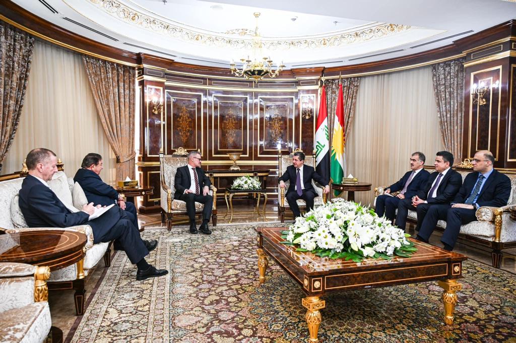 رئيس حكومة كردستان والسفير الدنماركي يناقشان التعاون المشترك