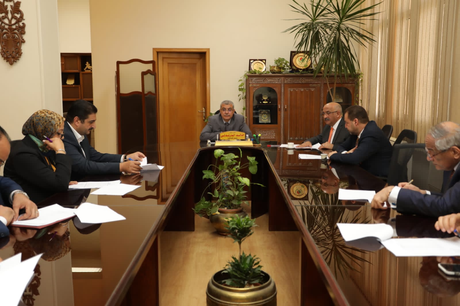 رئيس جامعة الزقازيق يترأس اللجنة العليا للانتخابات الطلابية للعام الدراسي ٢٠٢٣/٢٠٢٢