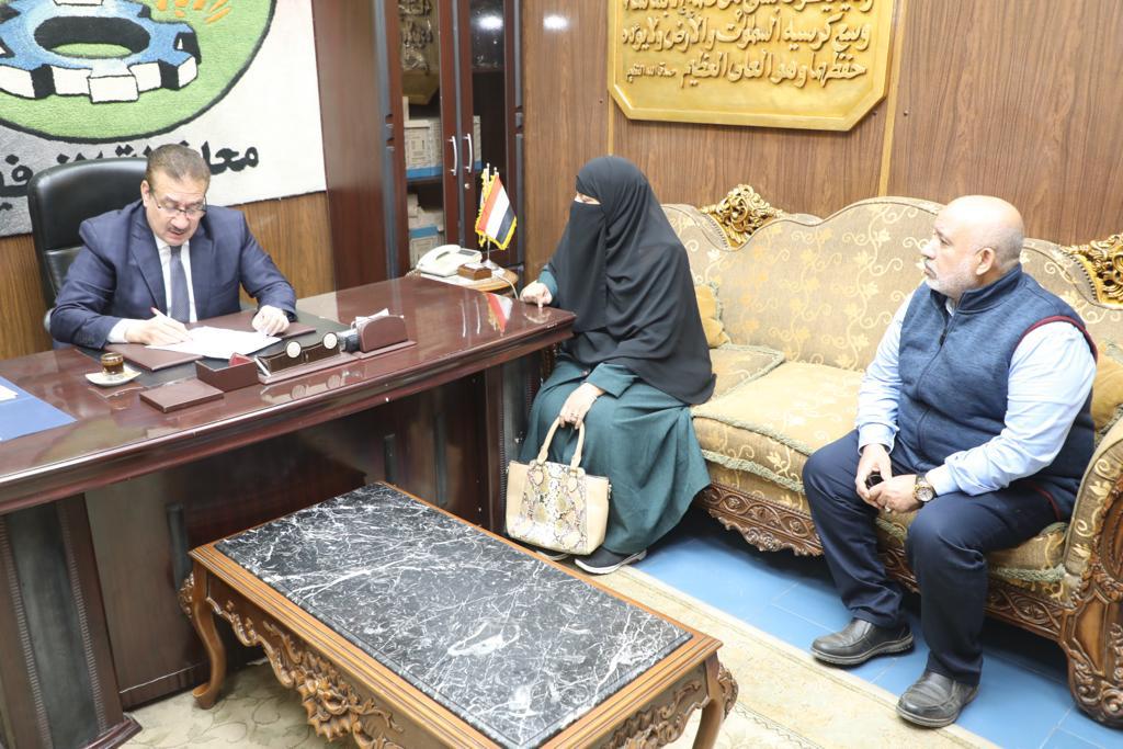 محافظ المنوفية يلتقي أهالى شما ويوجه الجهات المختصة بدراسة مقترحاتهم