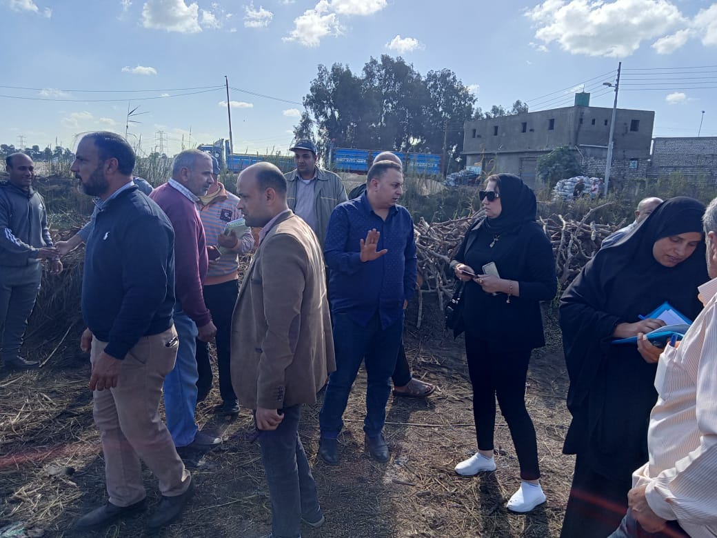 حفاظا على صحة الأهالي ونظافة البيئة محافظ كفر الشيخ: ازالة 47 من مكامير الفحم بسيدي سالم